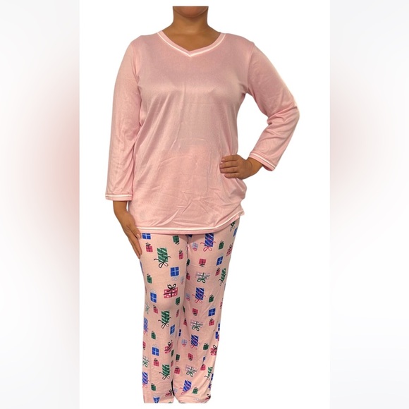 Kim Rogers Pink present design V Neck Long Sleeve 2 piece Pajama Set - Picture 1 of 2